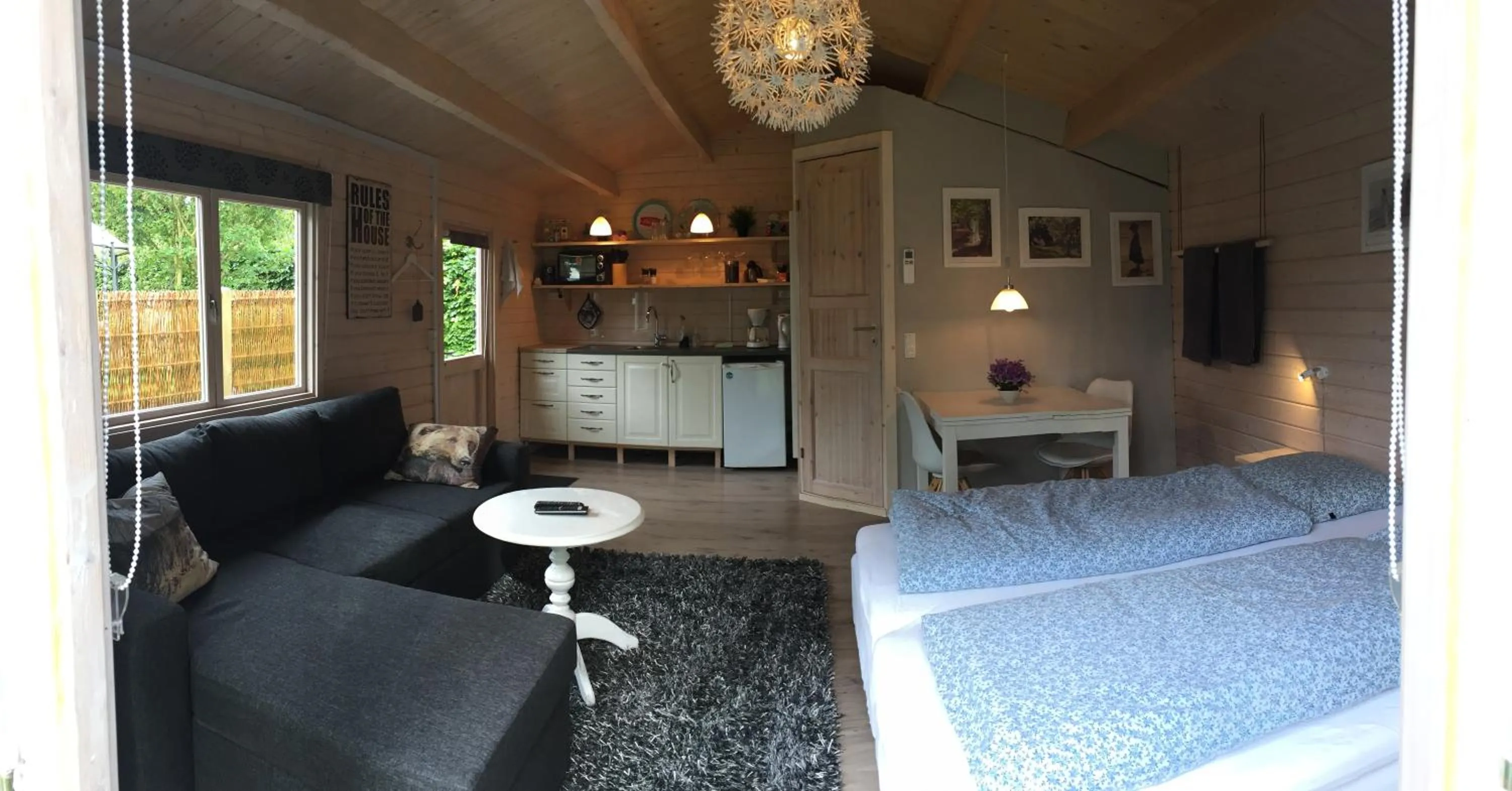 Decorative detail, Bed in Piccobello Bed & Breakfast Valløby Køge