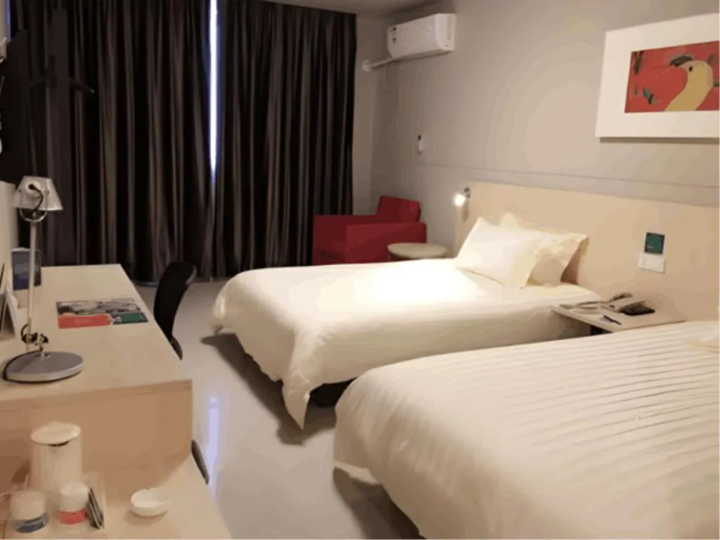 Bed in Jinjiang Inn Shanghai Minhang Zhuanqiao