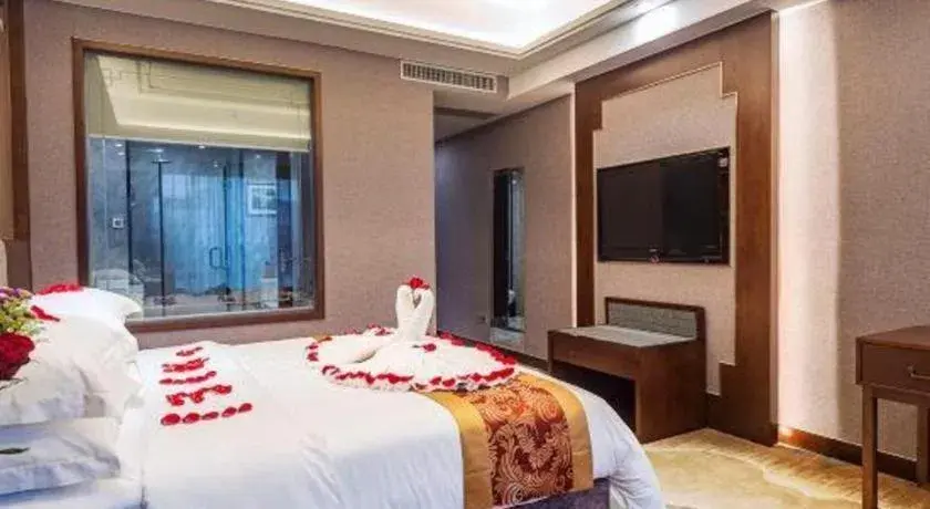 Bed in Nan Guo Hotel Bed in Nan Guo Hotel