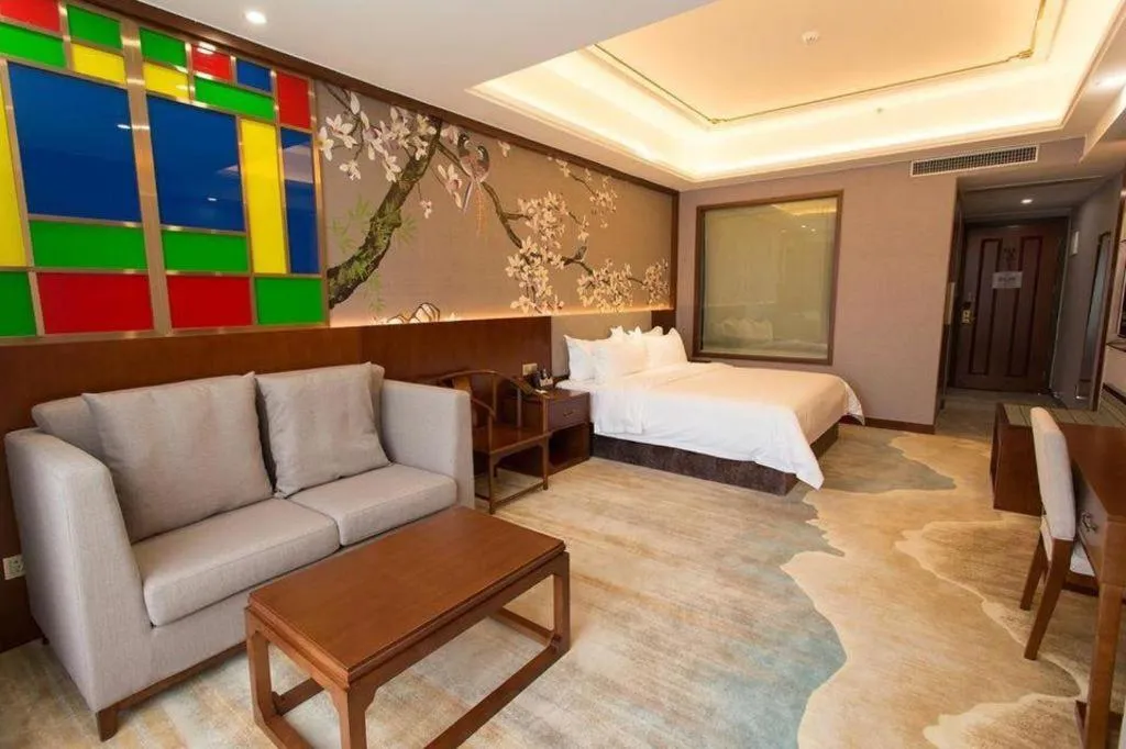 Bed in Nan Guo Hotel