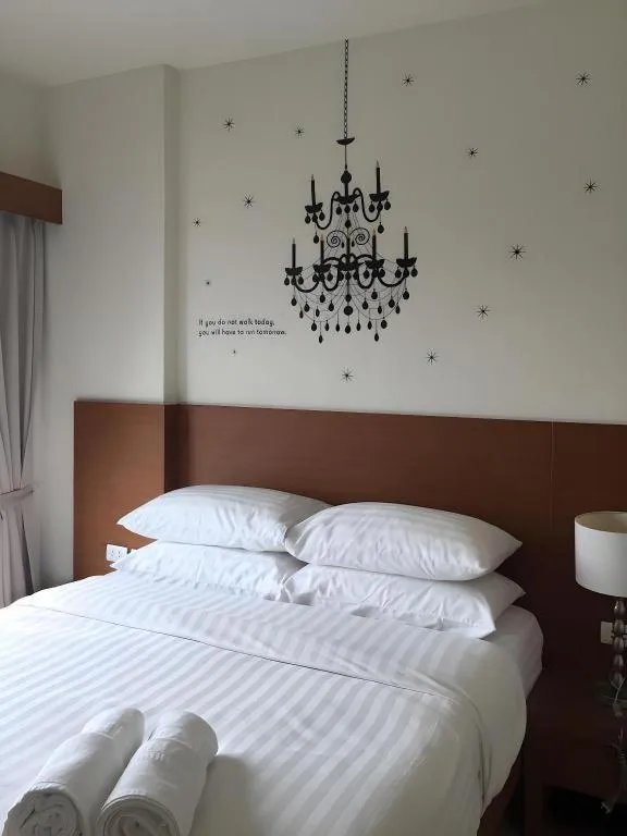 Bed in Pannapat Place