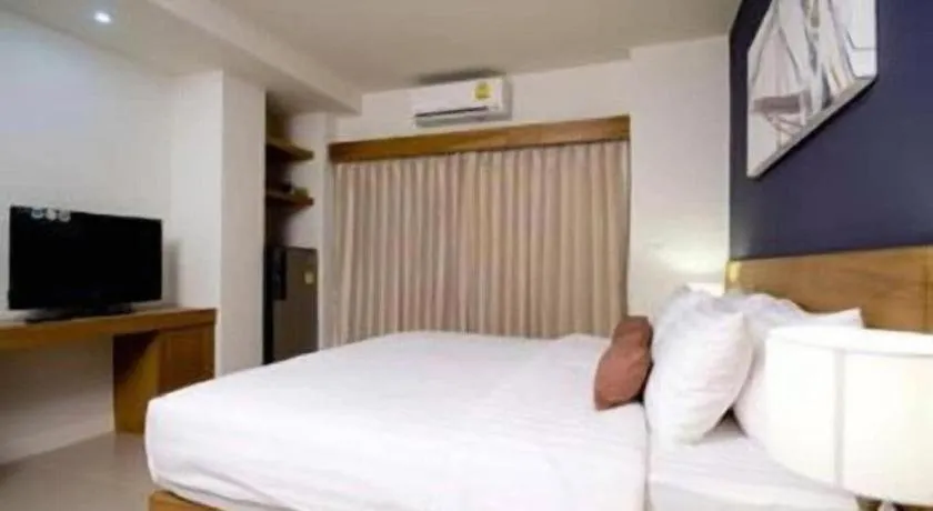 Bed in Pannapat Place