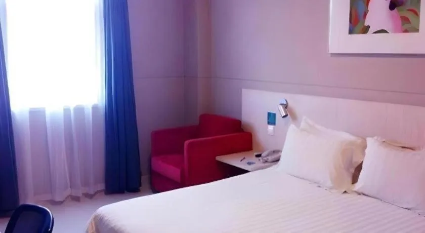 Bed in Magnotel Classic Shenyang General Hospital of Northern Theater Command