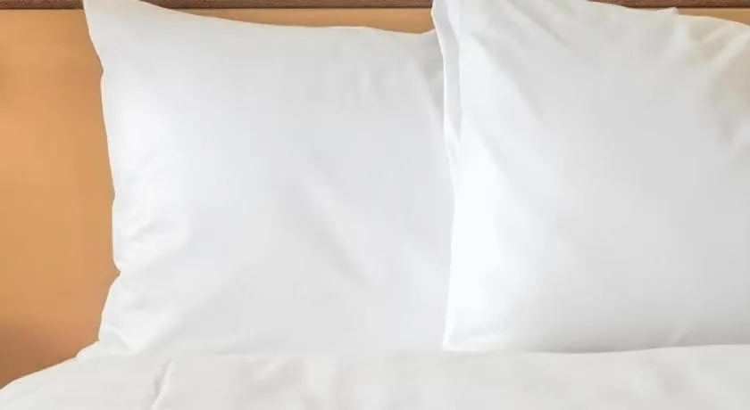 Bed in Jin Hotel