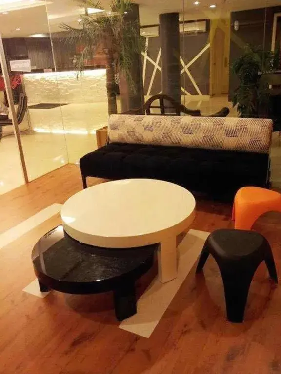 Casuarina Hotel Casuarina Hotel