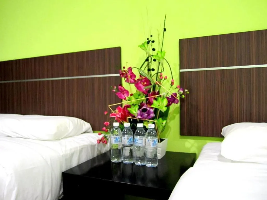Bed in Eco Hotel Putra Kajang