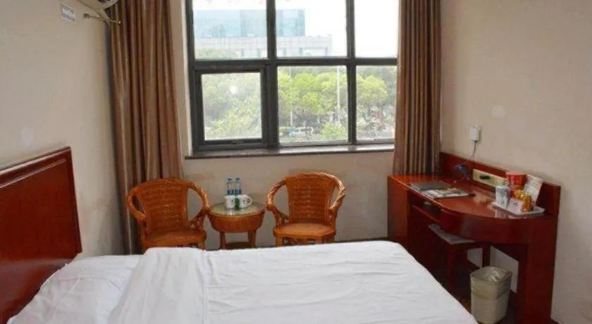GreenTree Inn Changzhou Lihua Business Hotel