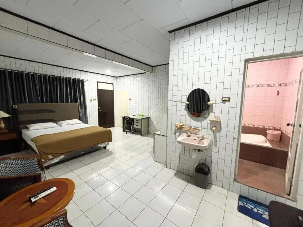 Bed in Sumber Ria Hotel Bed in Sumber Ria Hotel