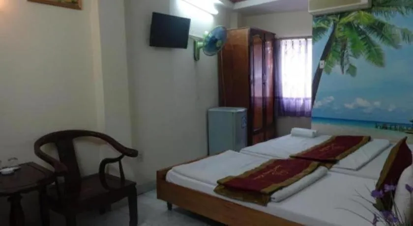 Bed in Son Tung Hotel - De Tham Street