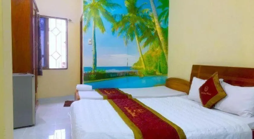 Bed in Son Tung Hotel - De Tham Street