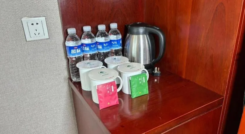 GreenTree Inn Guangdong Huizhou Chenjiang Intercity Rail Station Business Hotel