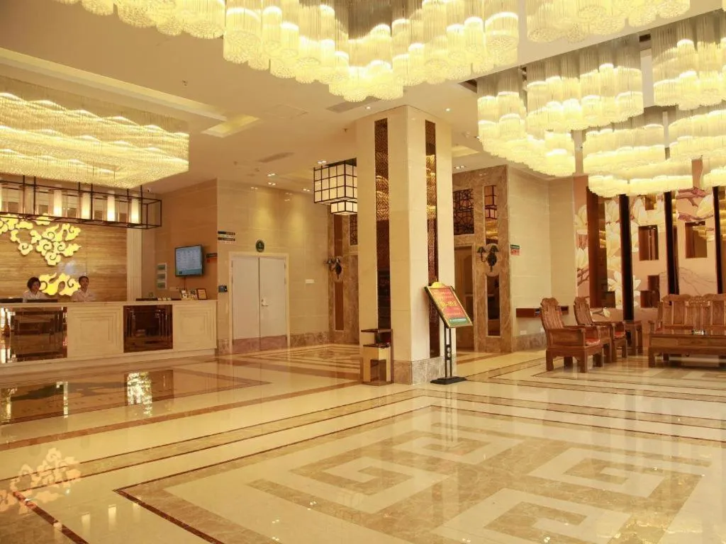 GreenTree Inn Guangdong Huizhou Chenjiang Intercity Rail Station Business Hotel