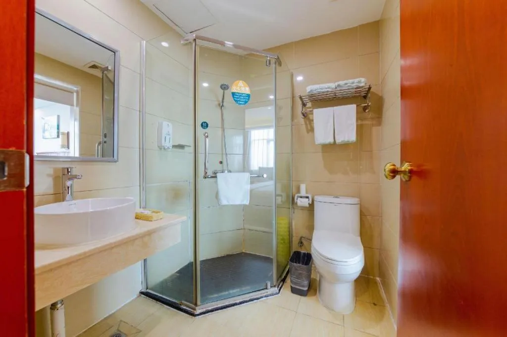 GreenTree Inn Guangdong Huizhou Chenjiang Intercity Rail Station Business Hotel