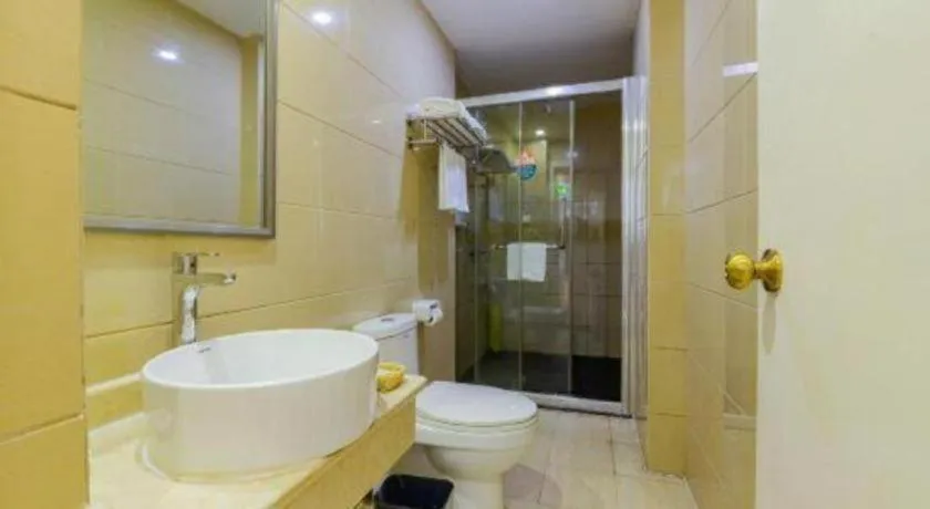 GreenTree Inn Guangdong Huizhou Chenjiang Intercity Rail Station Business Hotel