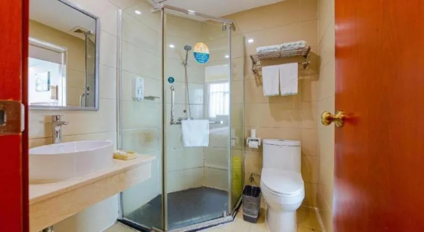 GreenTree Inn Guangdong Huizhou Chenjiang Intercity Rail Station Business Hotel