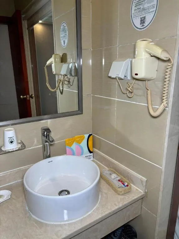 GreenTree Inn Guangdong Huizhou Chenjiang Intercity Rail Station Business Hotel