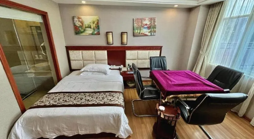 Bed in GreenTree Inn Guangdong Huizhou Chenjiang Intercity Rail Station Business Hotel