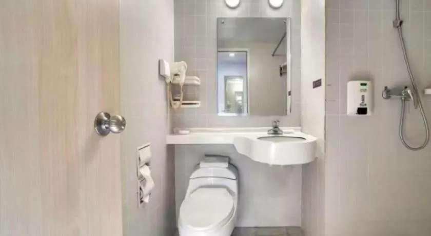 Jinjiang Inn Zhenjiang Jiangsu University Suning Plaza