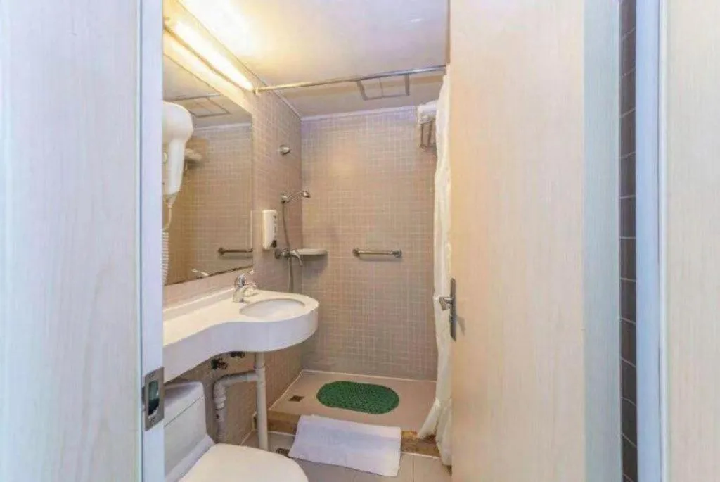 Jinjiang Inn Zhenjiang Jiangsu University Suning Plaza