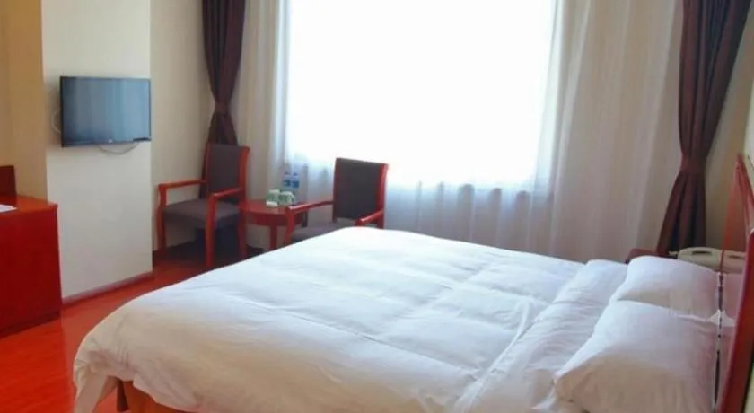 Bed in GreenTree Inn Hebei Langfang Bazhou Railway Station West Yingbin Road Express Hotel