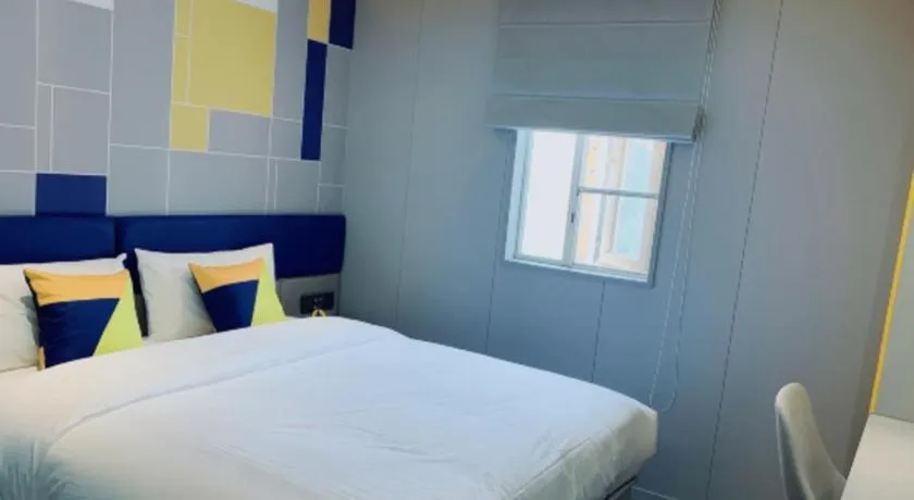 Bed in 7 Days Inn Guangzhou Zoo Huanghuagang Metro Station