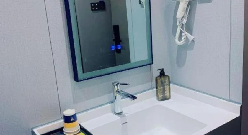 7 Days Inn Guangzhou Zoo Huanghuagang Metro Station