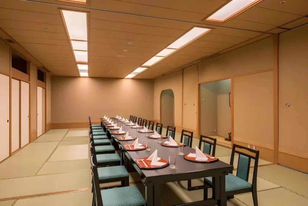 Grand Hotel New Oji