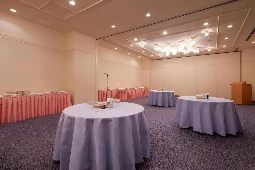 Grand Hotel New Oji