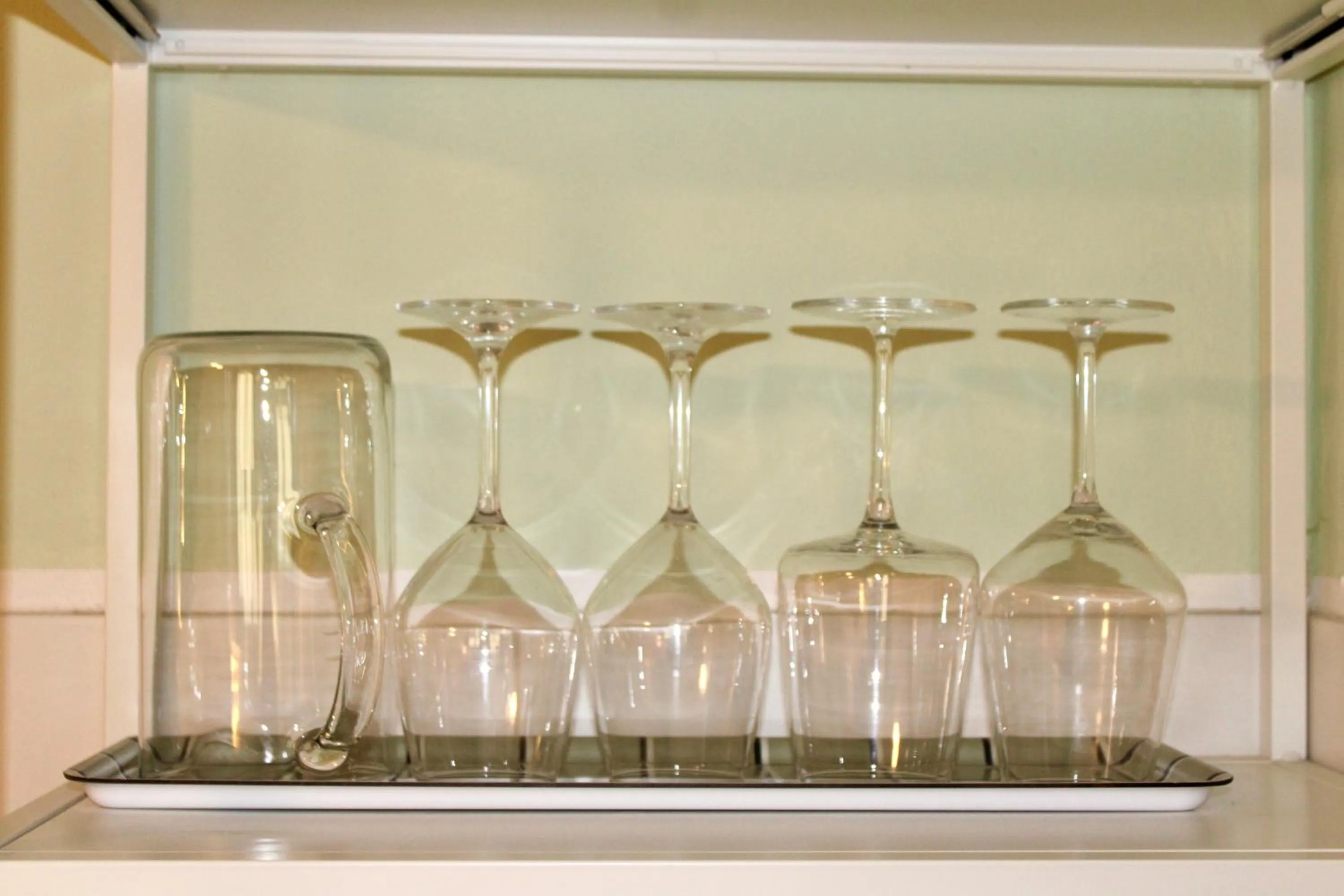 The Green Gate - Airport Guest House