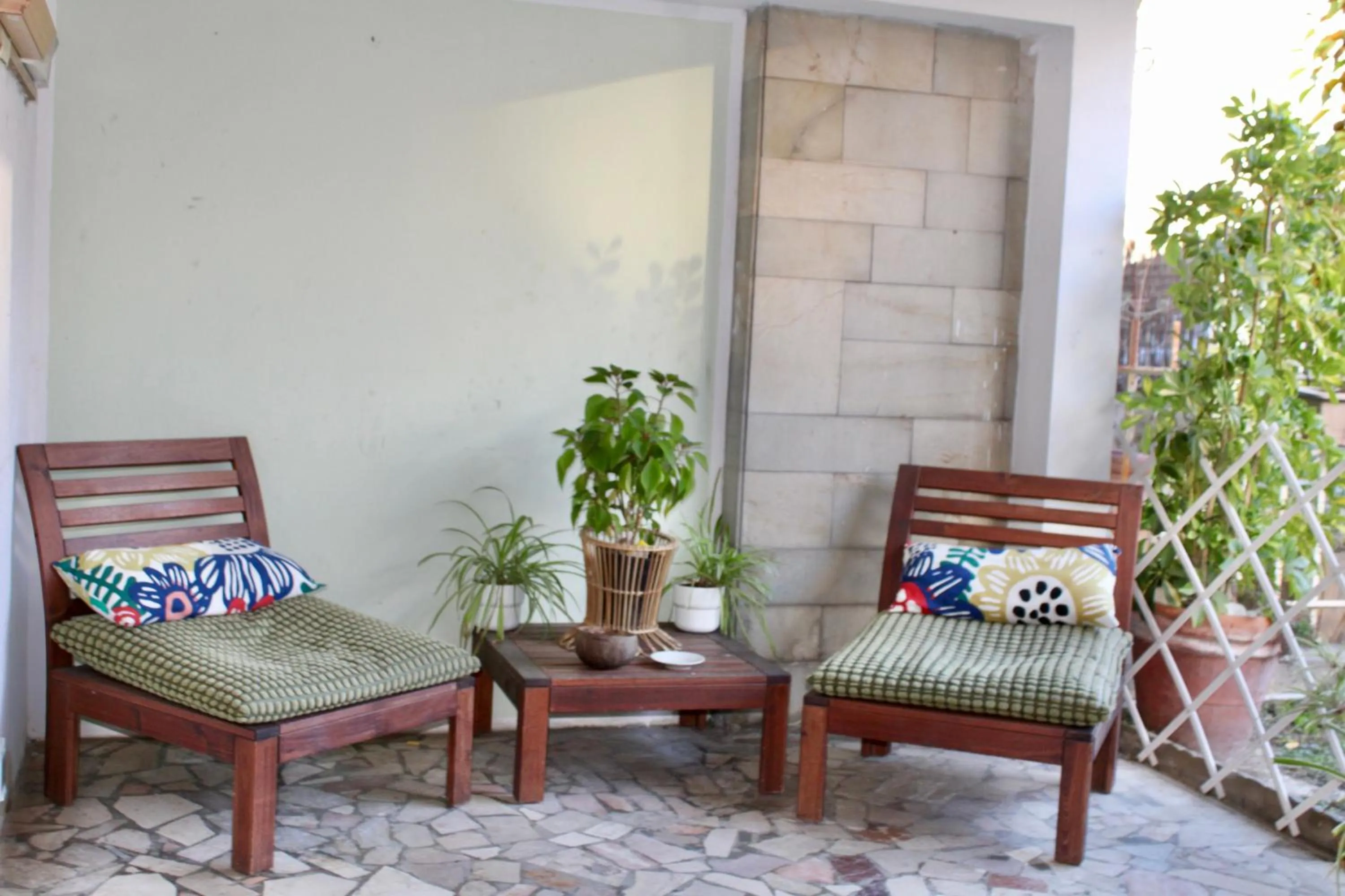 Patio in The Green Gate - Airport Guest House