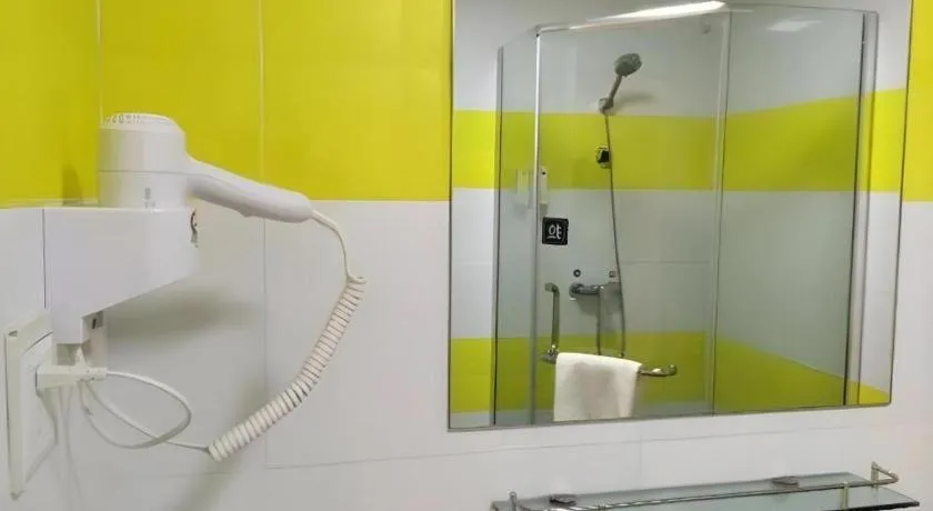 7 Days Inn Nanjing Xinjiekou Changfu Street Metro Station