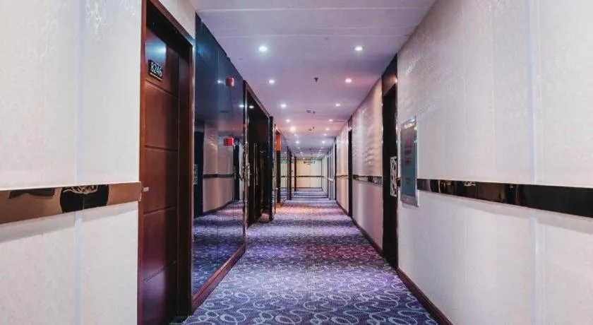 7 Days Inn Wuhan Huaqiaocheng Happy Valley