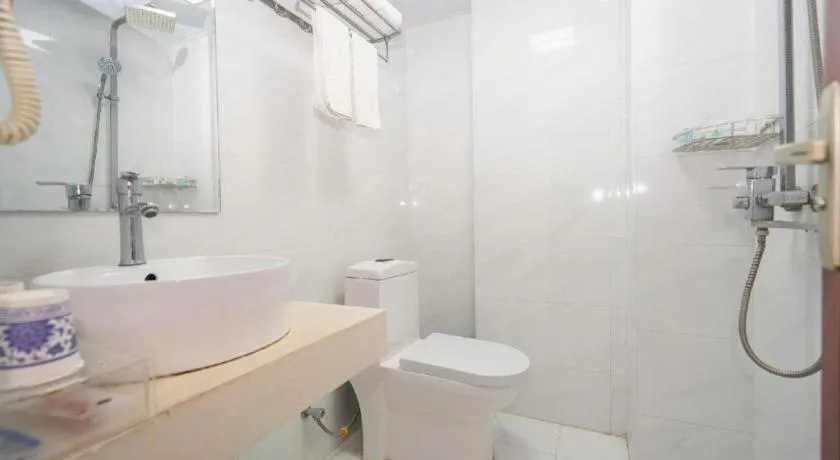 7 Days Inn Wuhan Huaqiaocheng Happy Valley