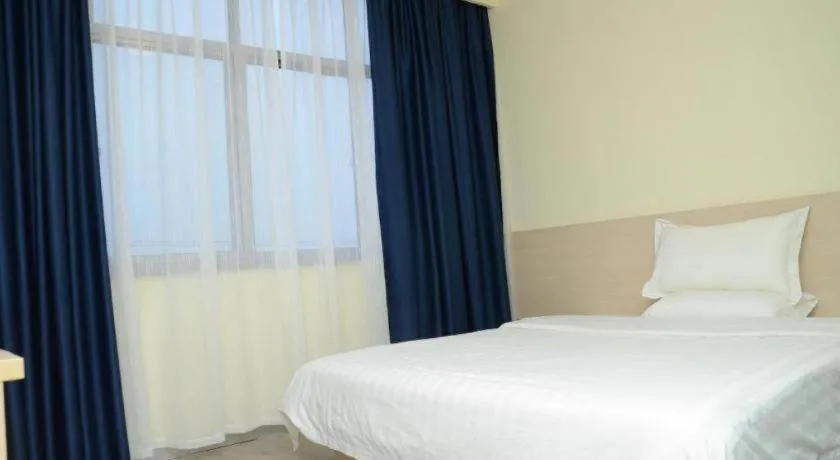 Bed in 7 Days Inn Binzhou Zhanhua Fuguo Road