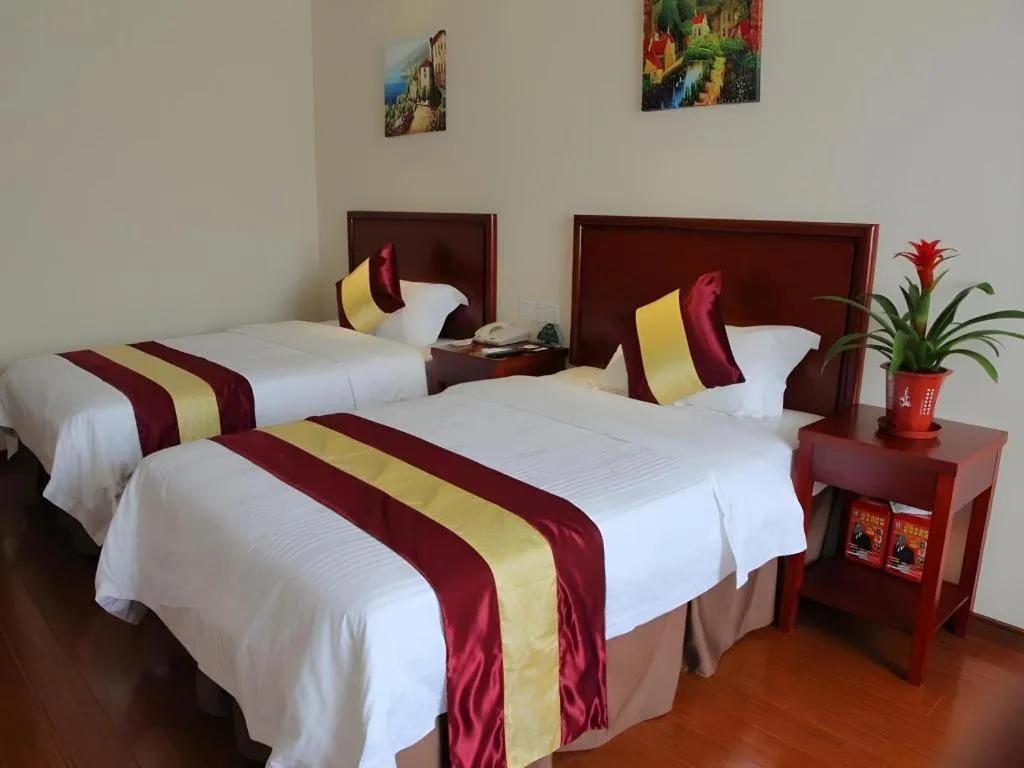 Bed in Greentree Inn Shanghai Middle Xinfu Road Huazhi Road Business Hotel