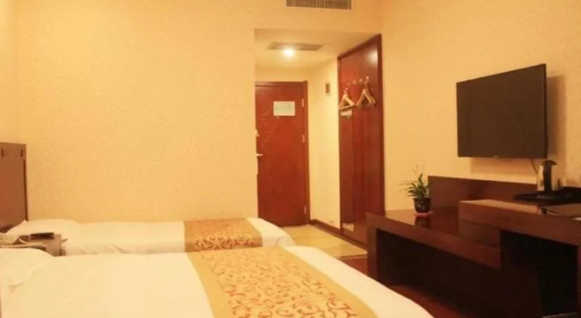 Bed in GreenTree Inn Shanxi Jinzhong JieXiu Railway Station Express Hotel