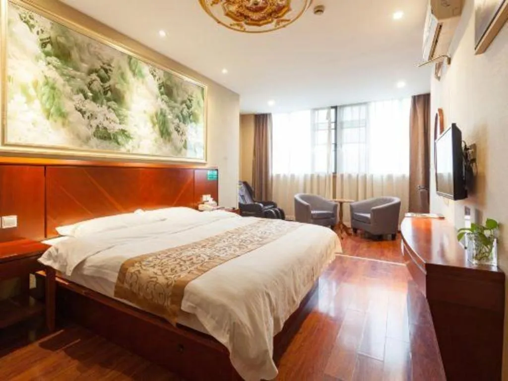 Bed in GreenTree Inn Shanghai Songjiang WanDa Plaza RonGMEi Road Express Hotel