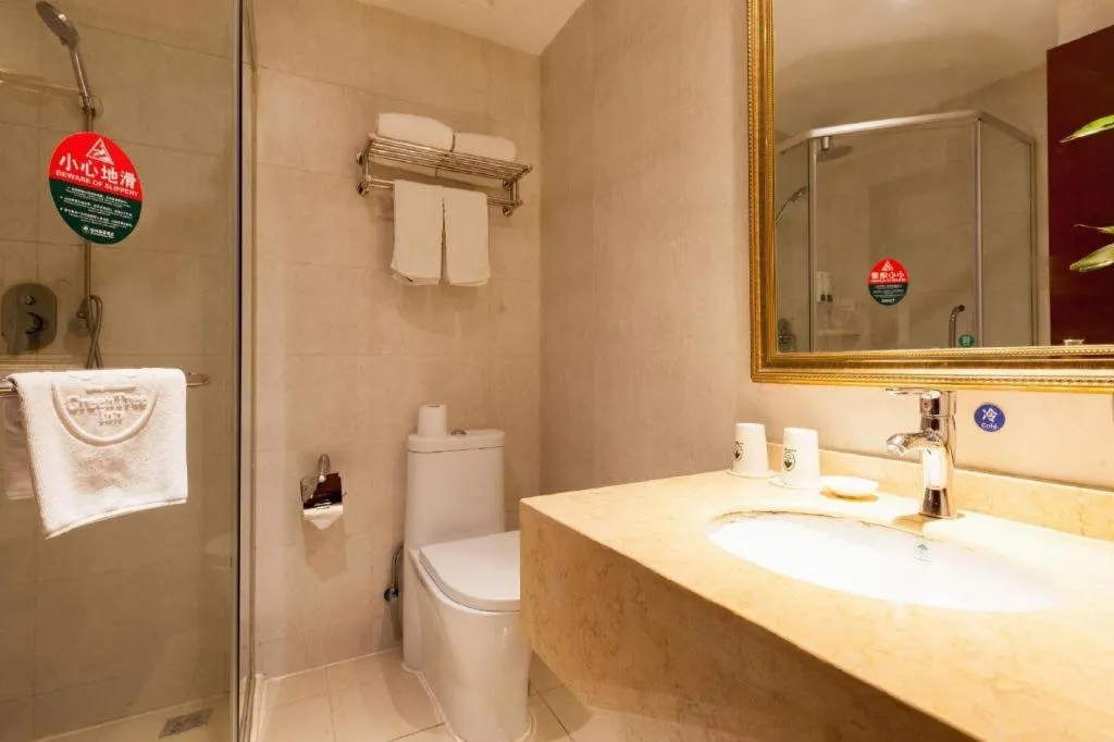 GreenTree Inn Shanghai Songjiang WanDa Plaza RonGMEi Road Express Hotel