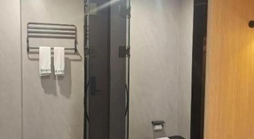 GreenTree Inn Shanghai Songjiang WanDa Plaza RonGMEi Road Express Hotel