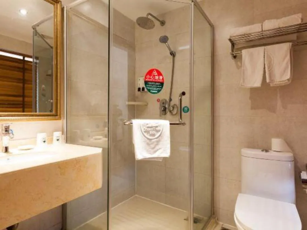 GreenTree Inn Shanghai Songjiang WanDa Plaza RonGMEi Road Express Hotel