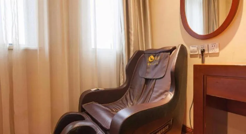 GreenTree Inn Shanghai Songjiang WanDa Plaza RonGMEi Road Express Hotel