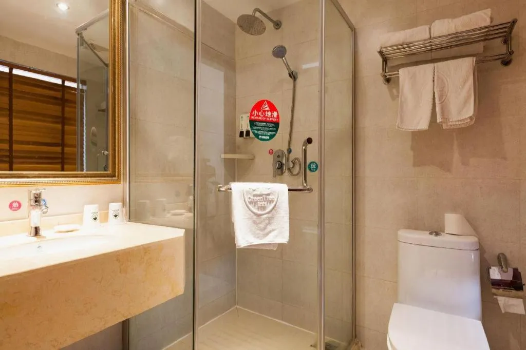 GreenTree Inn Shanghai Songjiang WanDa Plaza RonGMEi Road Express Hotel