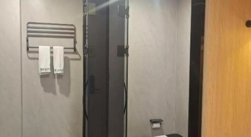 GreenTree Inn Shanghai Songjiang WanDa Plaza RonGMEi Road Express Hotel