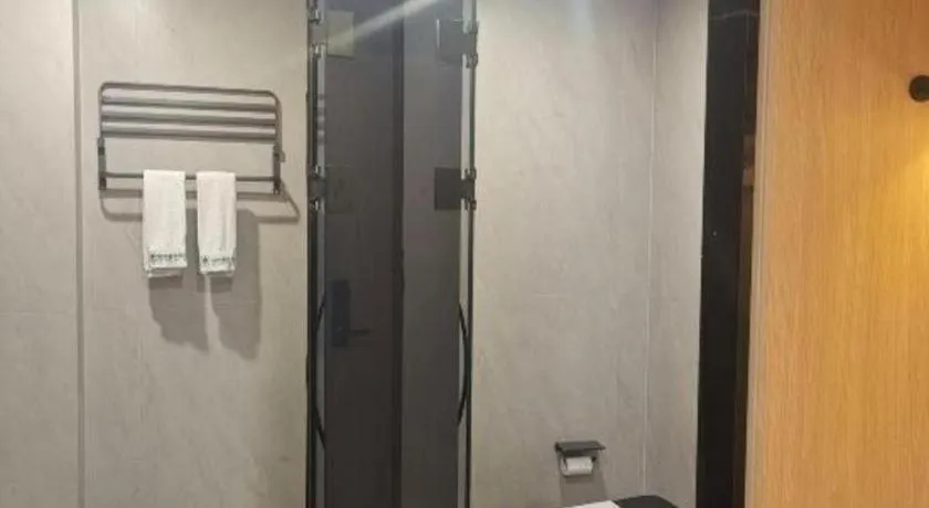 GreenTree Inn Shanghai Songjiang WanDa Plaza RonGMEi Road Express Hotel