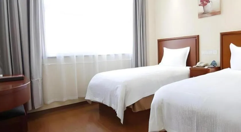 Bed in GreenTree Inn Xuzhou High Speed Railway Zhangqian Square Business Hotel