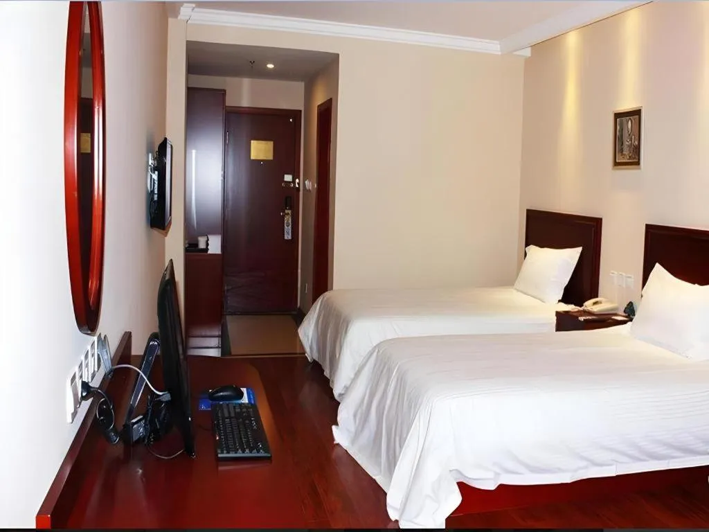 Bed in GreenTree Inn Xuzhou High Speed Railway Zhangqian Square Business Hotel