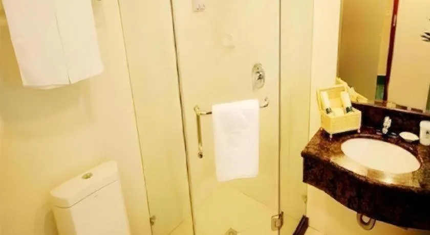 GreenTree Inn Xuzhou High Speed Railway Zhangqian Square Business Hotel