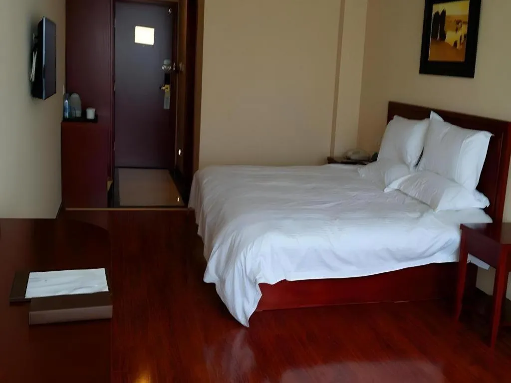 Bed in GreenTree Inn Xuzhou High Speed Railway Zhangqian Square Business Hotel