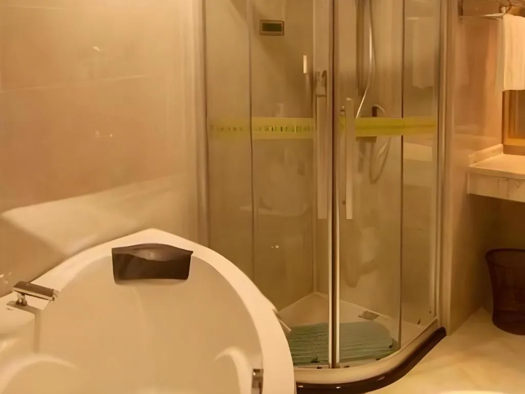 Vienna Hotel Yangzhou Yangzhou Slender West Lake Wenchangge