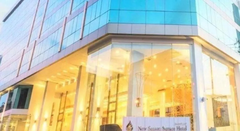 New Season Square Hotel